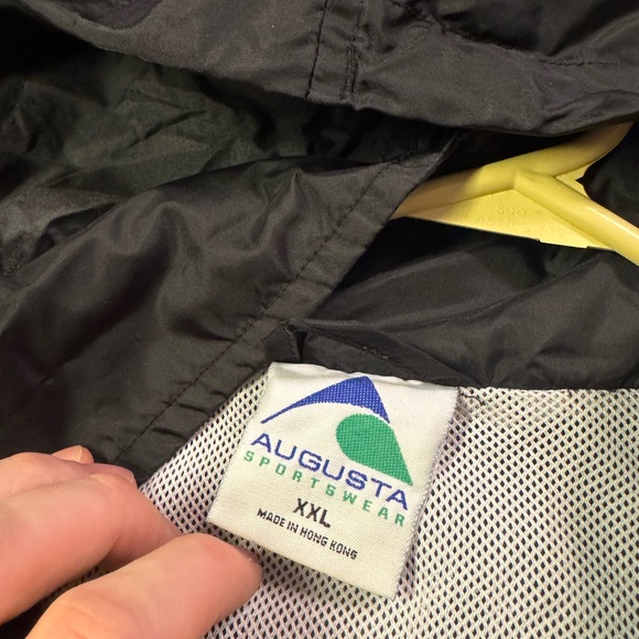 Glock windbreaker mens 2xl - Picture 4 of 4